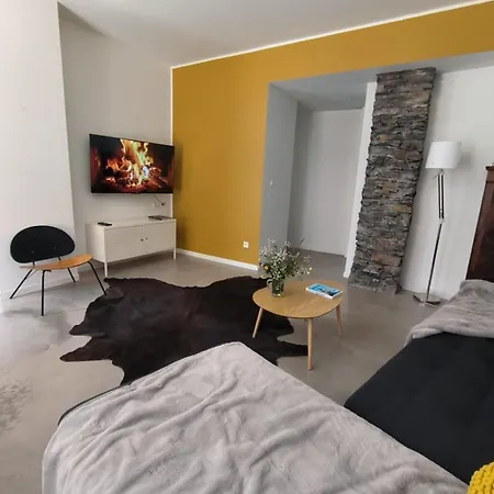 아파트 Furnished T2
