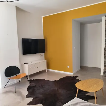 Furnished T2